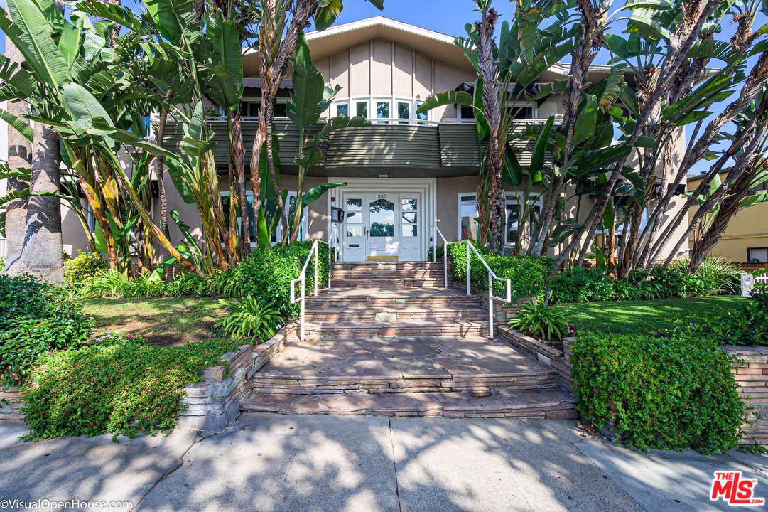 1330 Crescent Heights - Photo 1