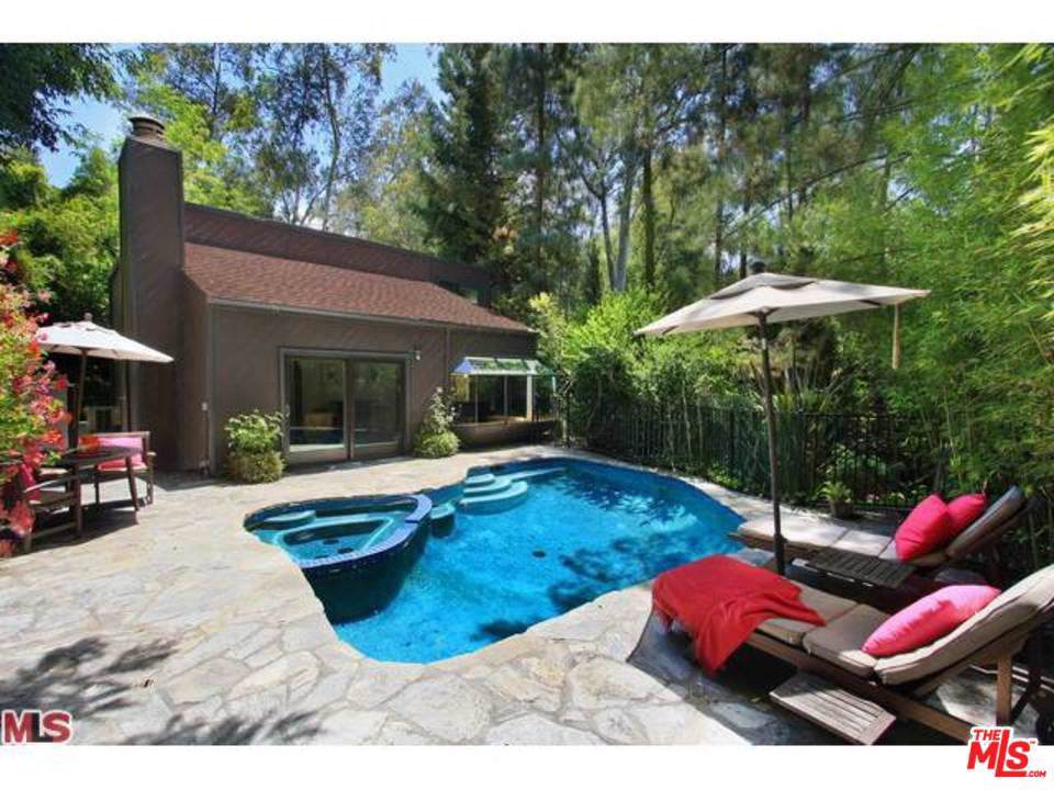 7727 Woodrow Wilson Drive - Photo 1