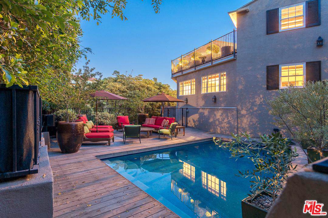 2520 Chislehurst Place - Photo 1