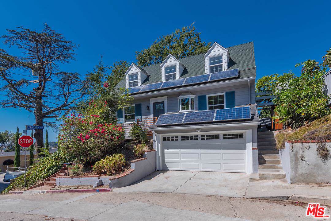 3943 Franklin Avenue - Photo 1