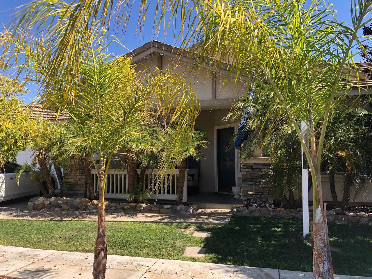 943 Hinckley Lane - Photo 1