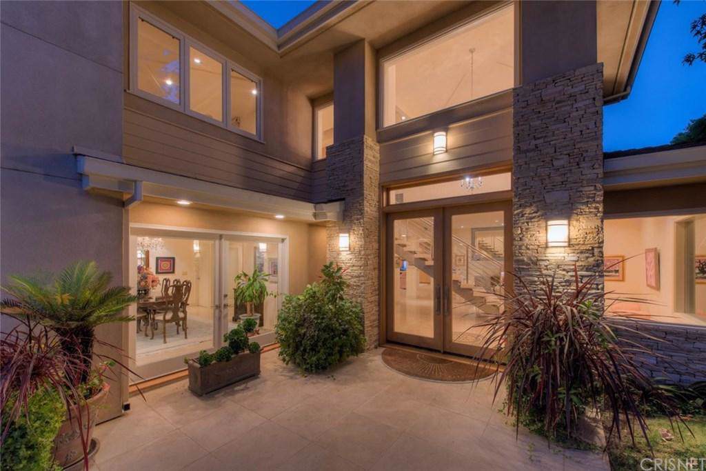 10424 Valley Spring Lane - Photo 1