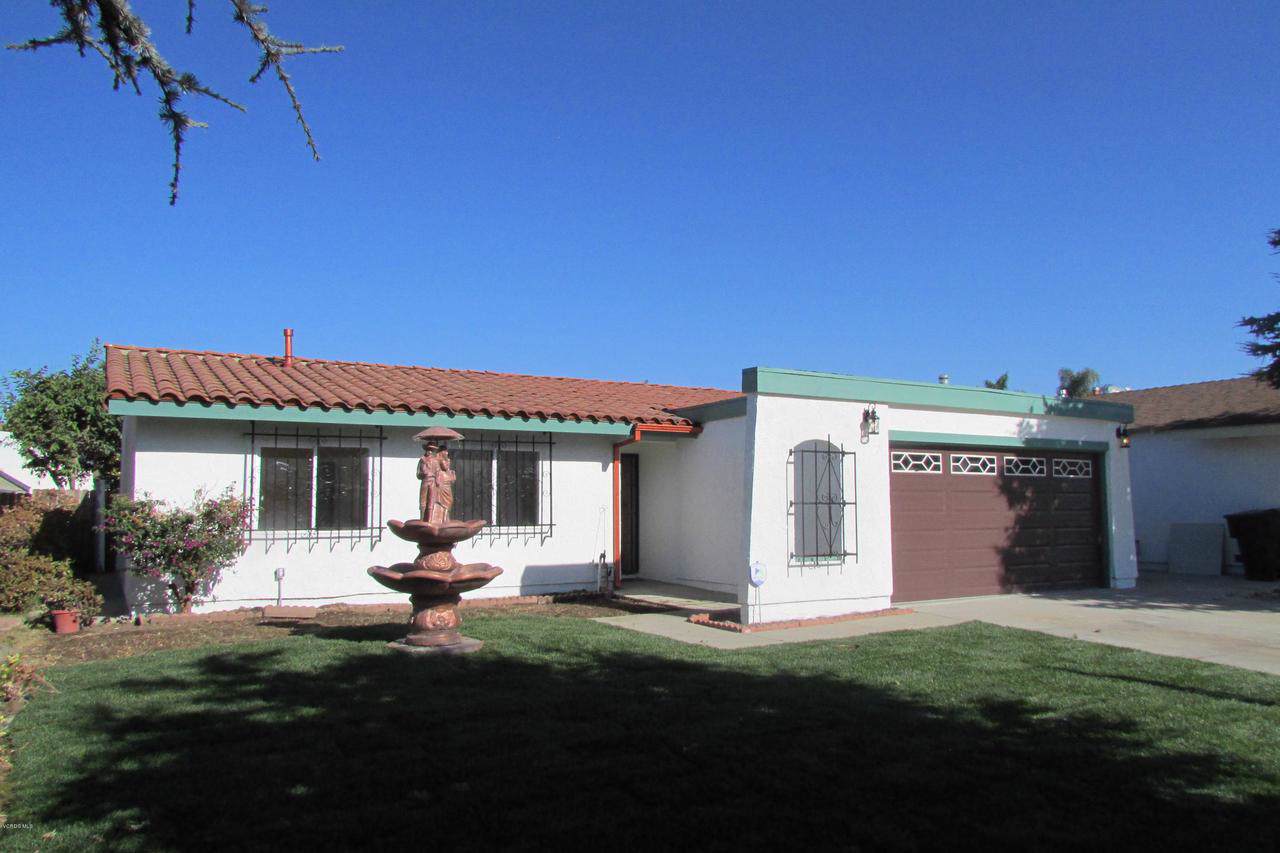1121 Lawrence Way - Photo 1