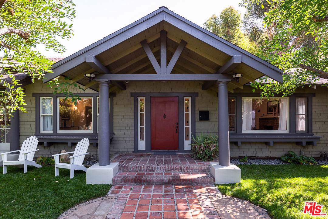 1946 Vine Street - Photo 1