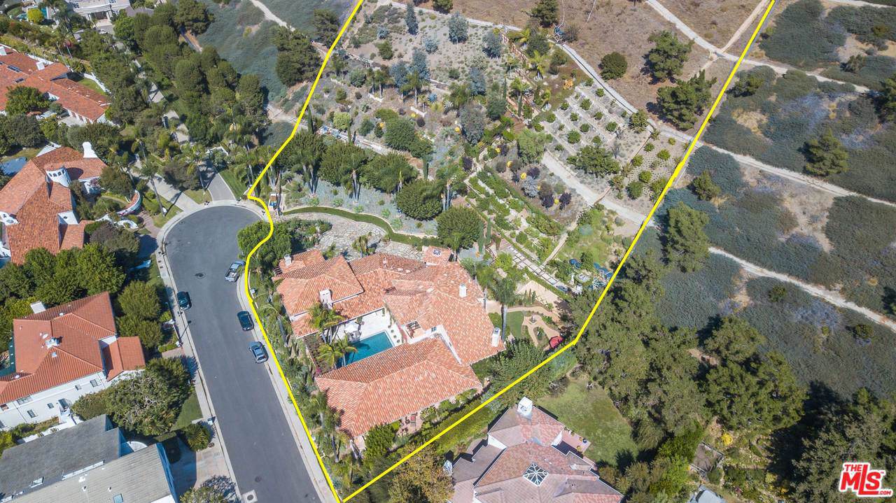 16829 Monte Hermoso Drive - Photo 1