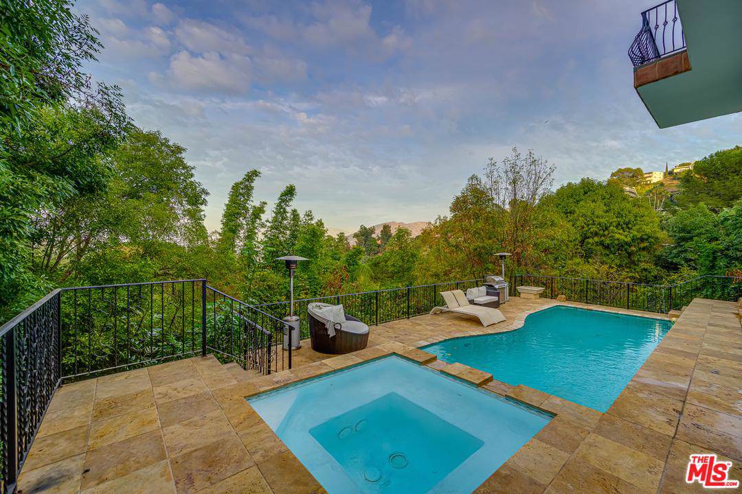 7317 Caverna Drive - Photo 1
