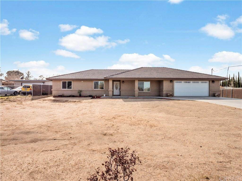 10660 Victor Avenue - Photo 1