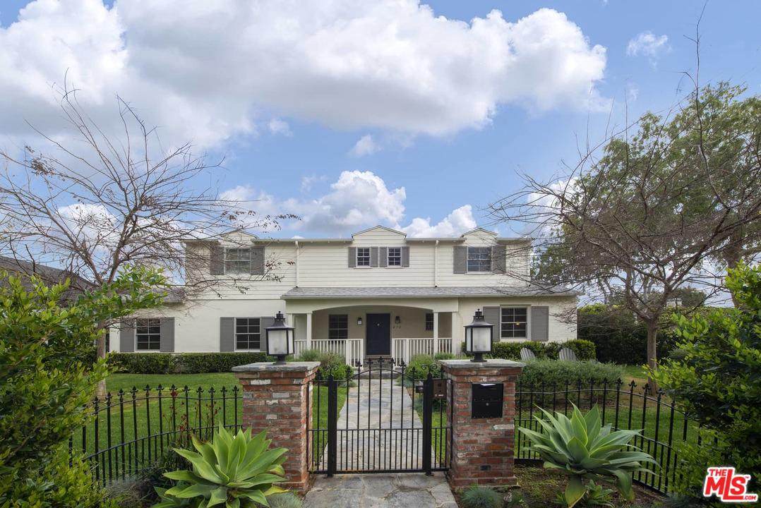 272 Woodruff Avenue - Photo 1