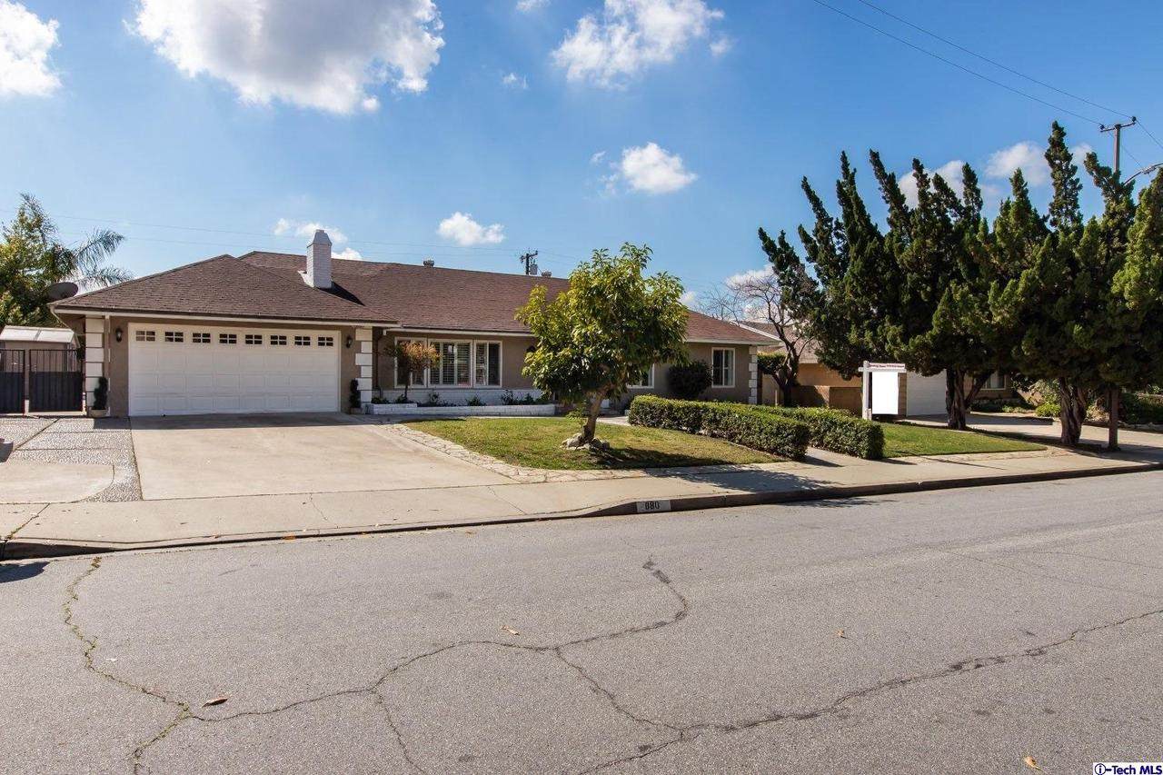 880 Syracuse Drive - Photo 1
