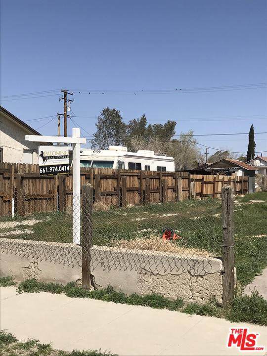 15724 K St - Photo 1