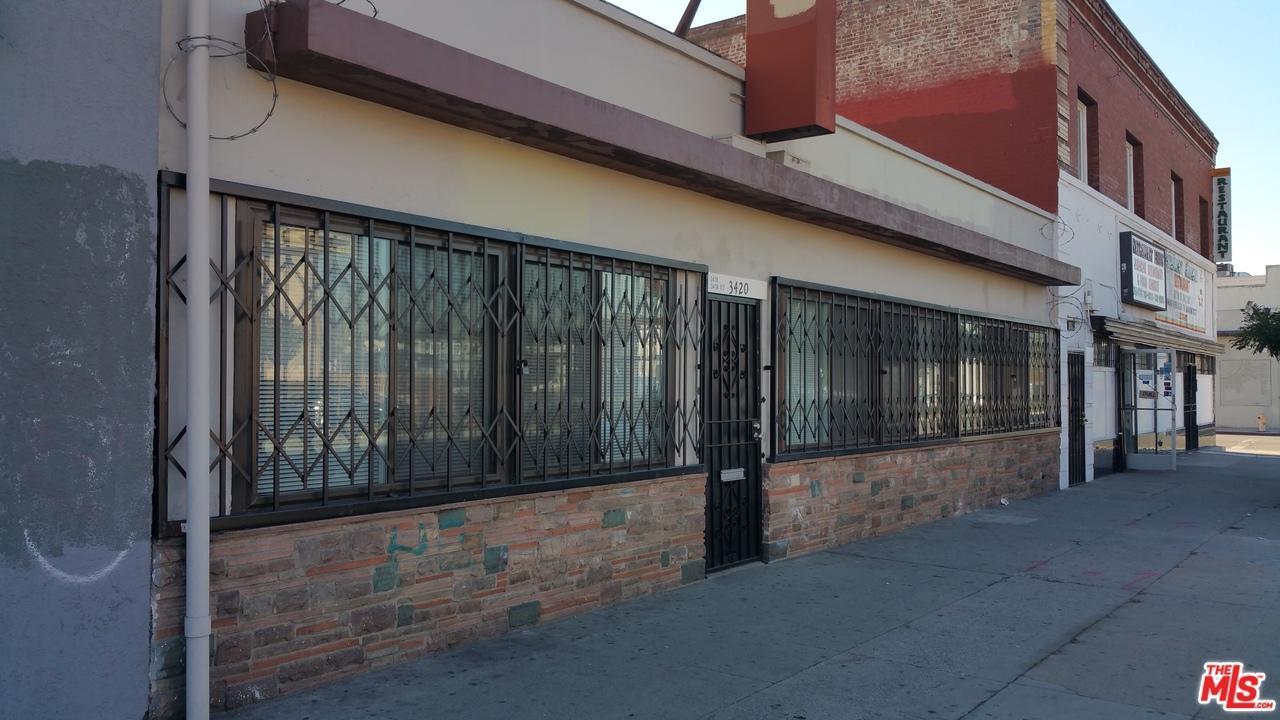 3420 Washington - Photo 1