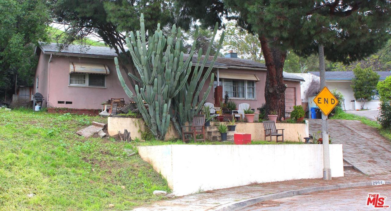 2357 Indiana Avenue - Photo 1