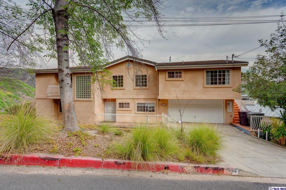 1664 Gladys Drive - Photo 1