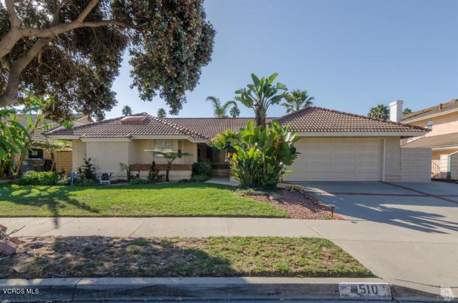 1510 Holly Avenue - Photo 1