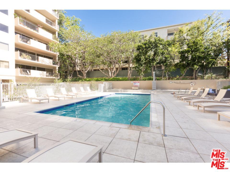 10450 Wilshire - Photo 1