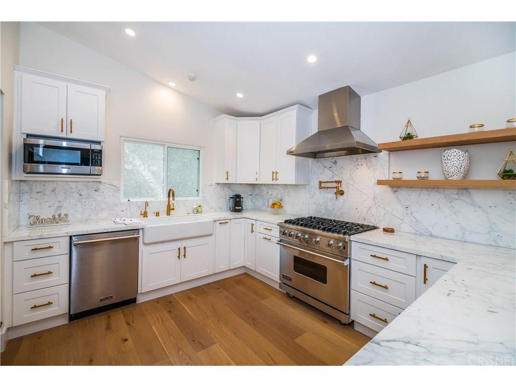 22622 Cass Avenue - Photo 1