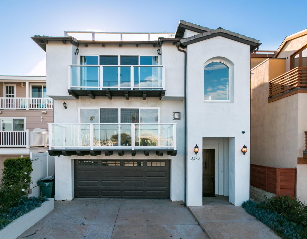 3373 Harbor Boulevard - Photo 1