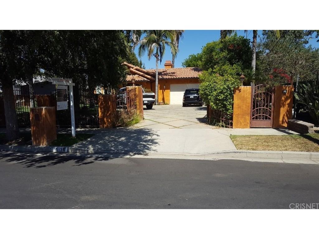 5136 Woodley Avenue - Photo 1