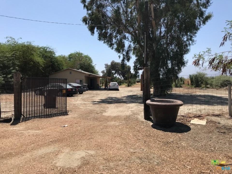 86511 Wallace - Photo 1