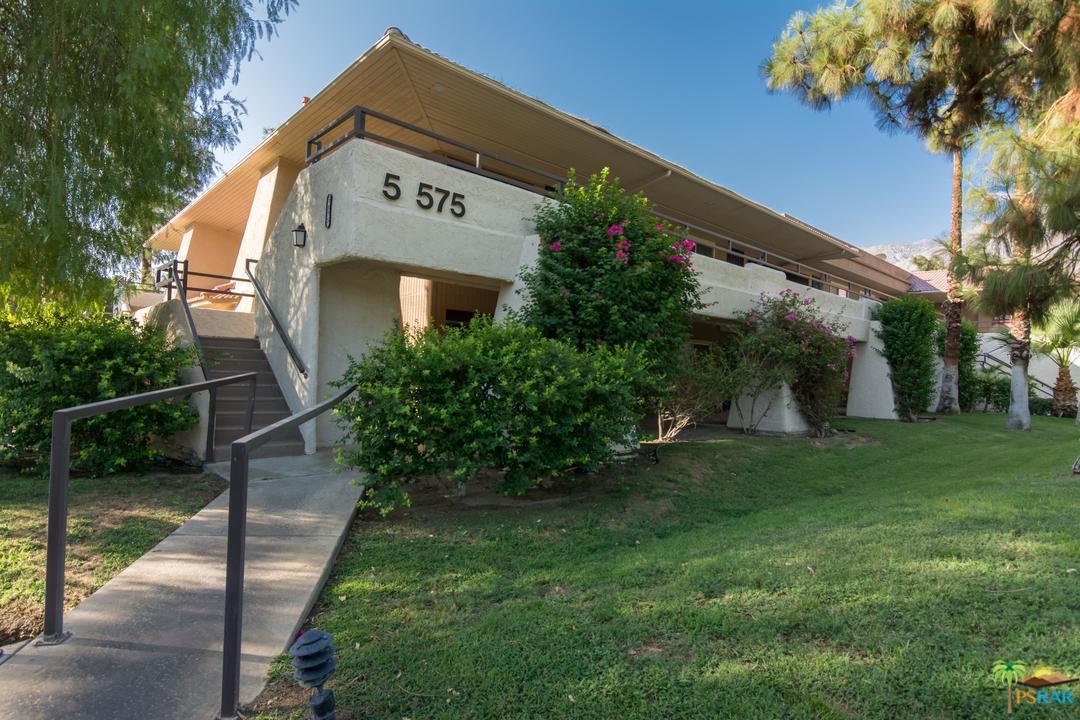575 Villa Court - Photo 1