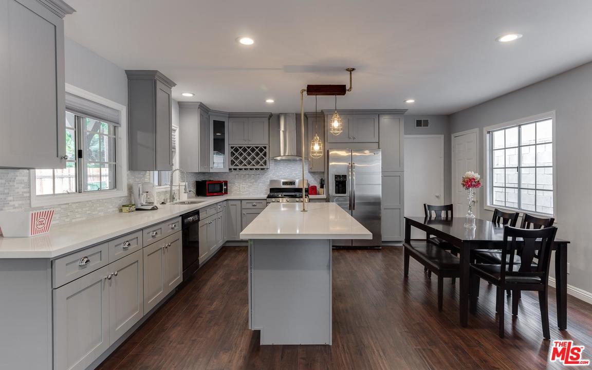 23109 Mariano Street - Photo 1