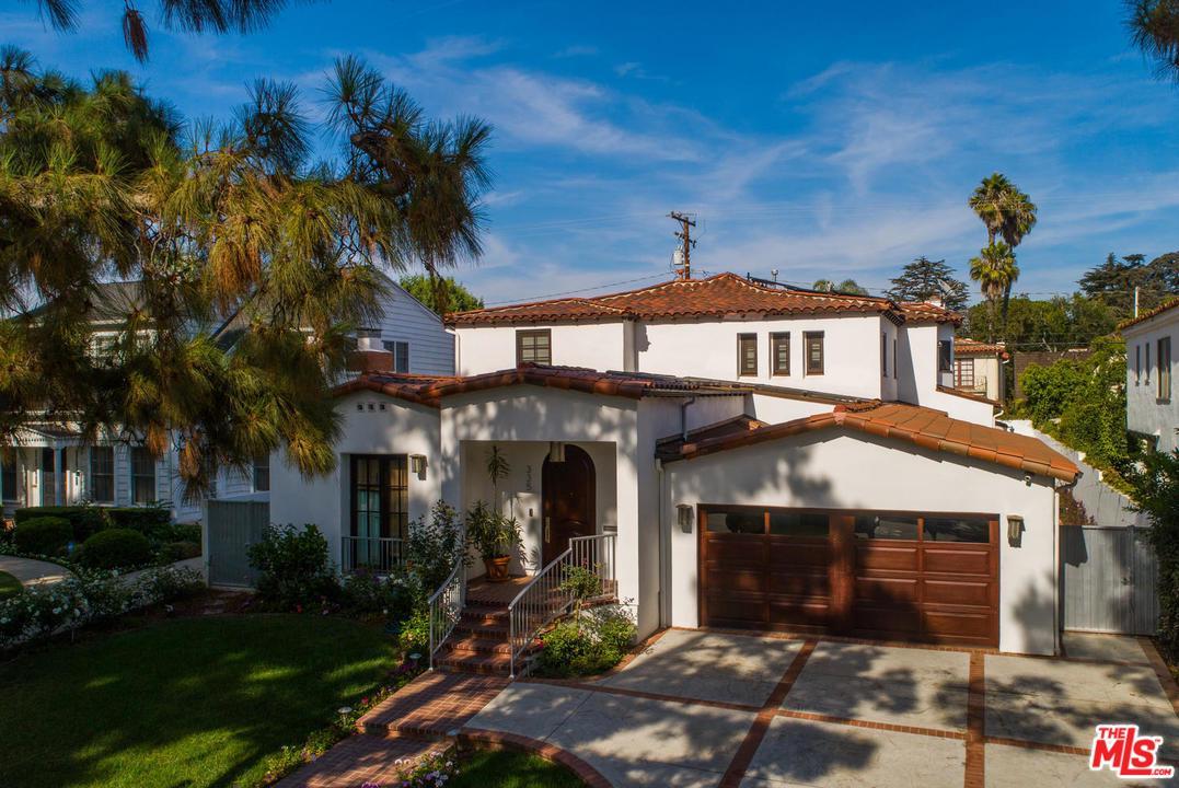 335 24TH Street - Photo 1