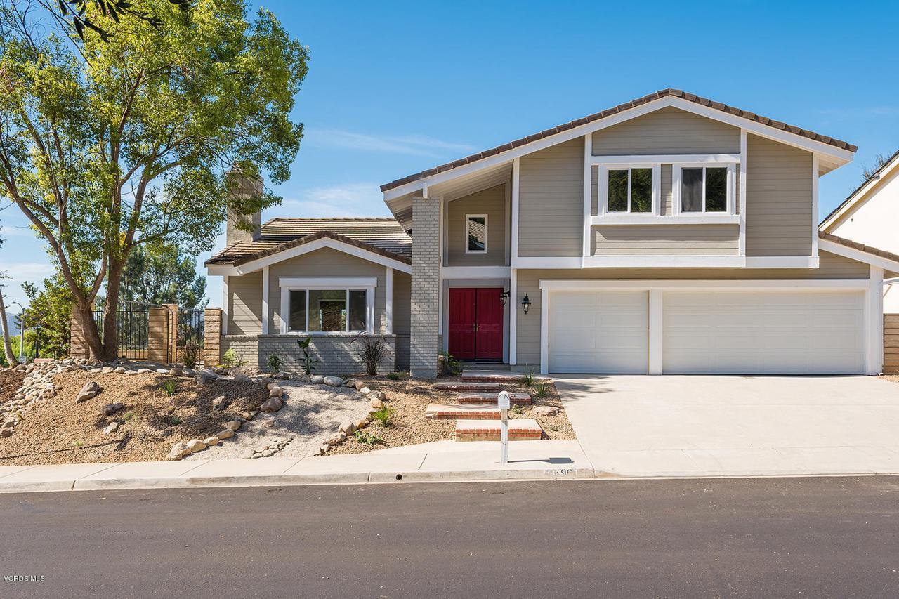 1696 Shadow Oaks Place - Photo 1