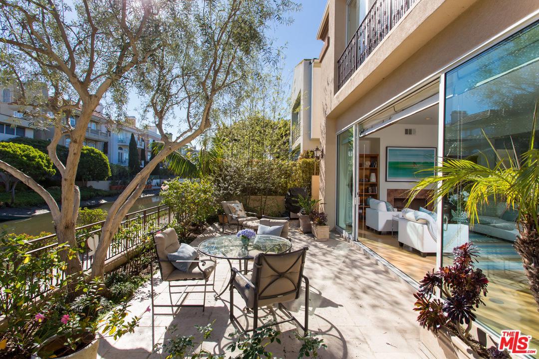 3609 Esplanade - Photo 1