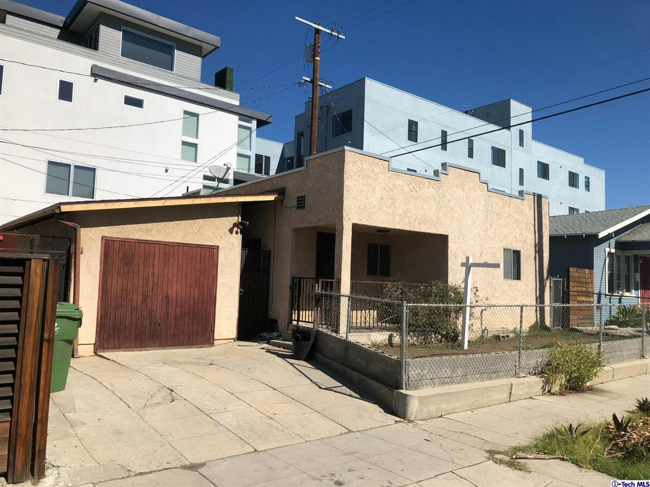 6315 Willoughby Avenue - Photo 1
