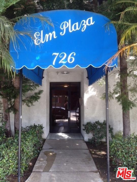 726 Elm Avenue - Photo 1