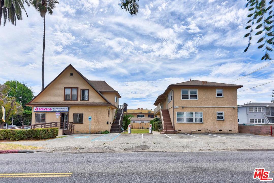 3993 Inglewood - Photo 1