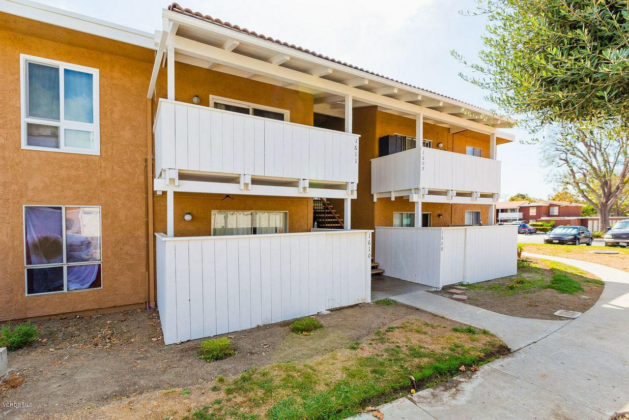 1300 Saratoga Avenue - Photo 1