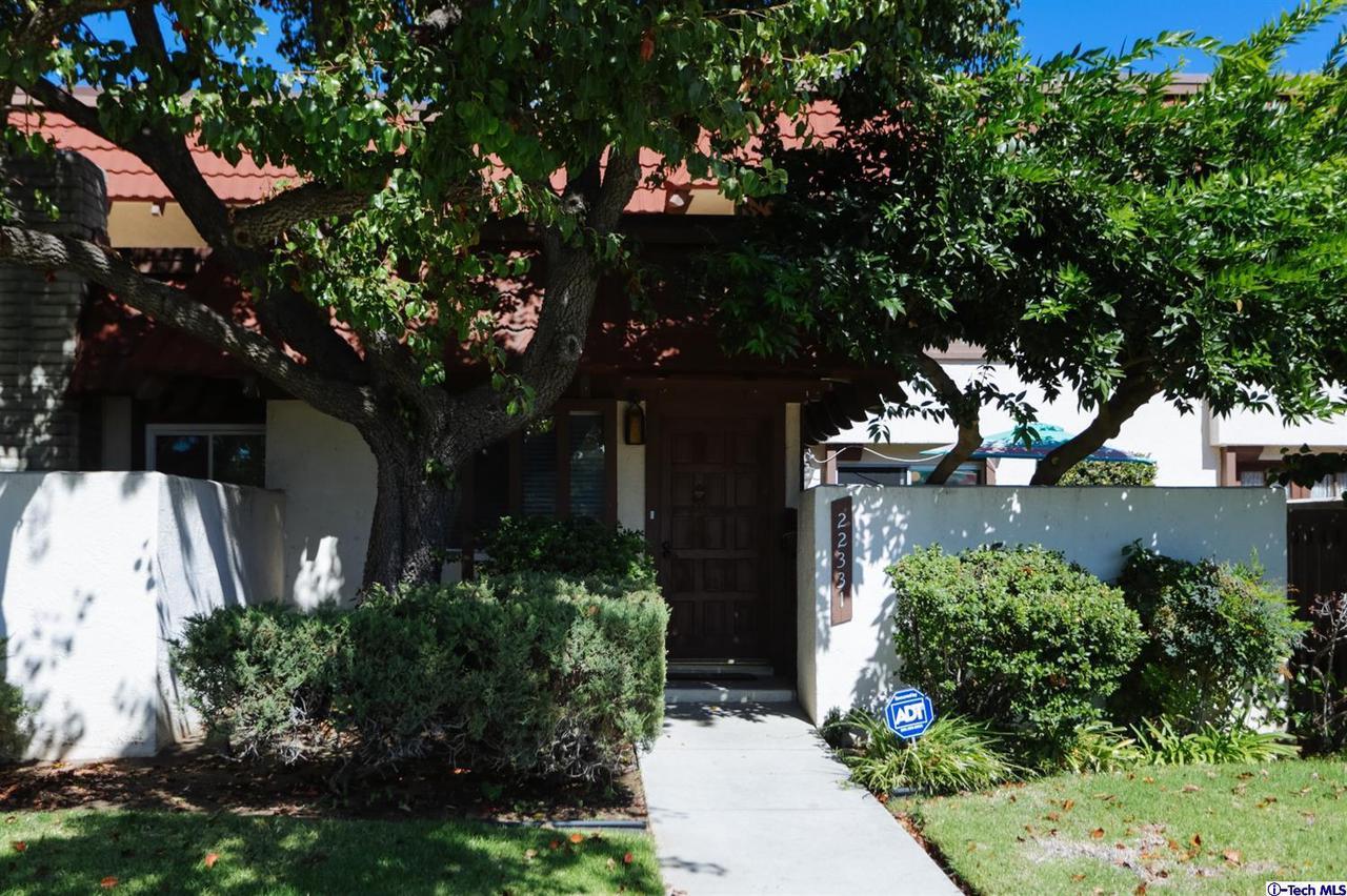 22331 Devonshire Street - Photo 1
