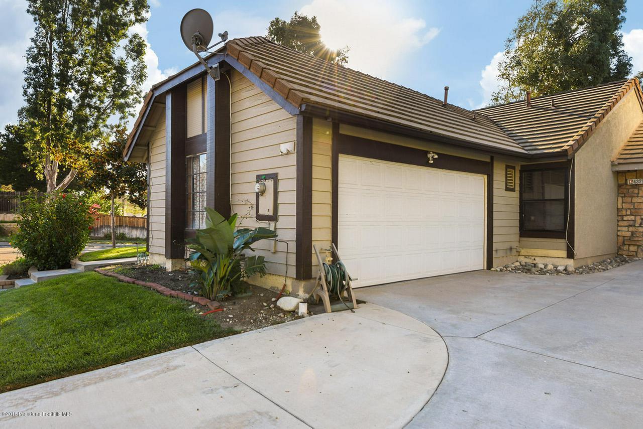 12443 Snapdragon Street - Photo 1