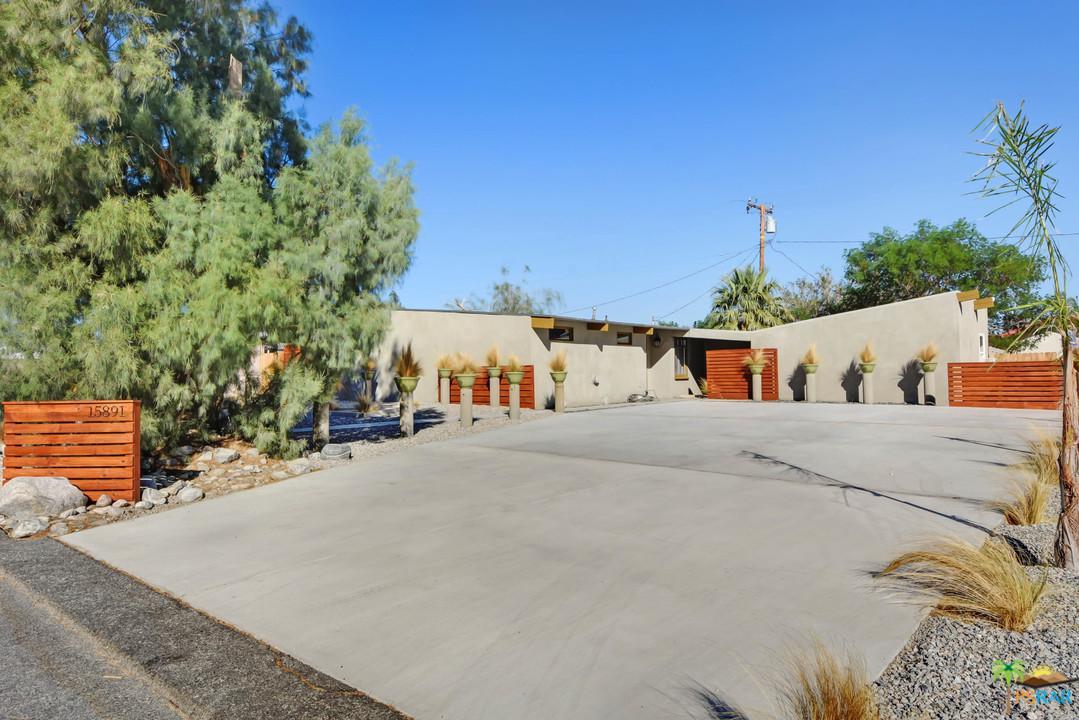 15891 La Vida Drive - Photo 1