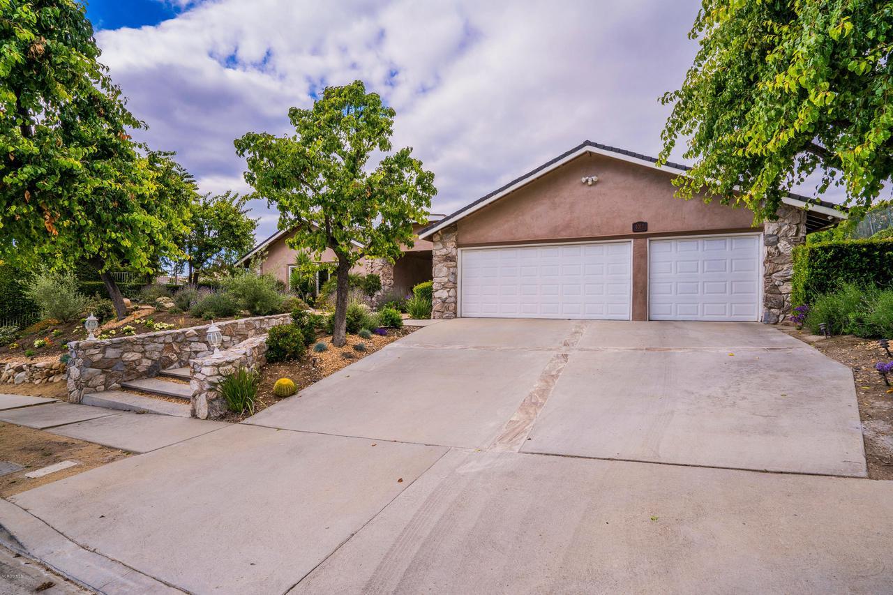 4017 Falling Leaf Drive - Photo 1