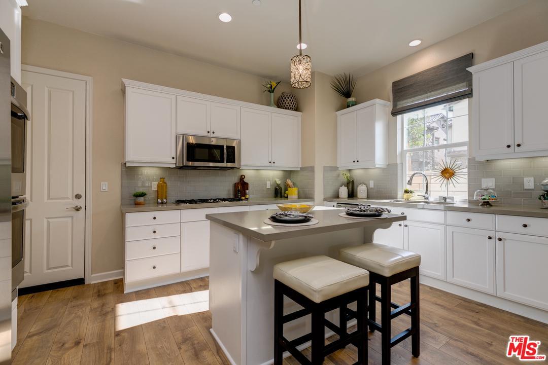2313 Nicklaus Street - Photo 1