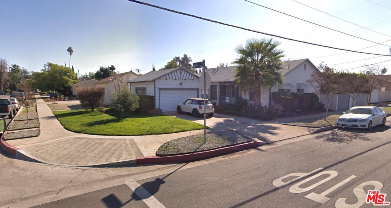 13152 Hart Street - Photo 1