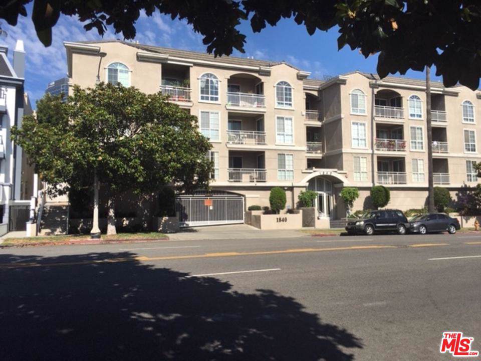 1840 Beverly Glen - Photo 1