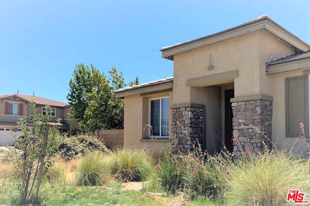 39129 Victoria Street - Photo 1 39129 Victoria Street - Photo 1