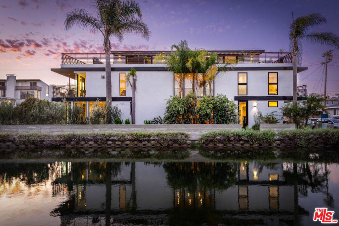 2218 Grand Canal - Photo 1