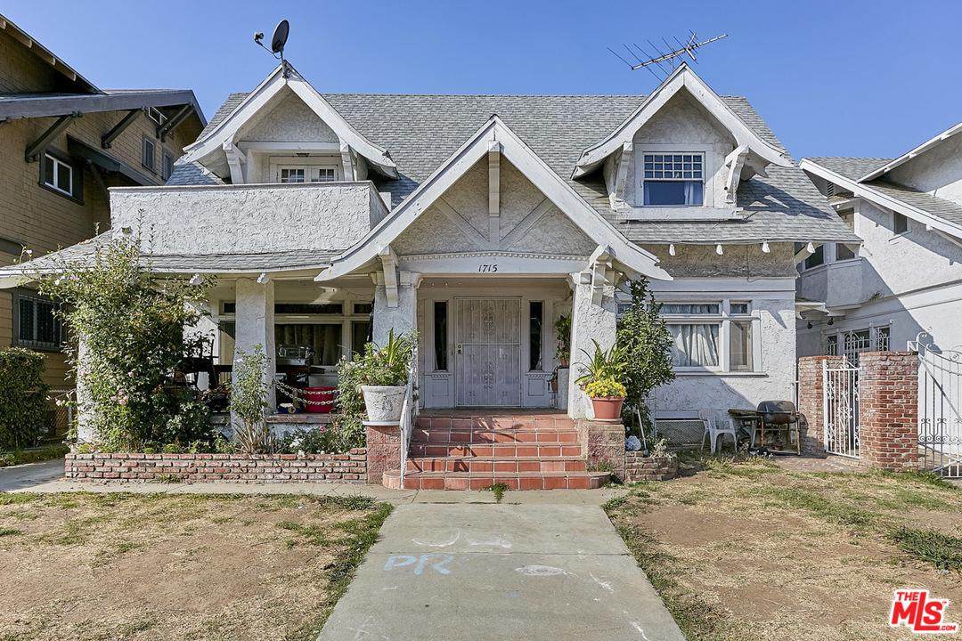 1715 Kingsley Dr - Photo 1