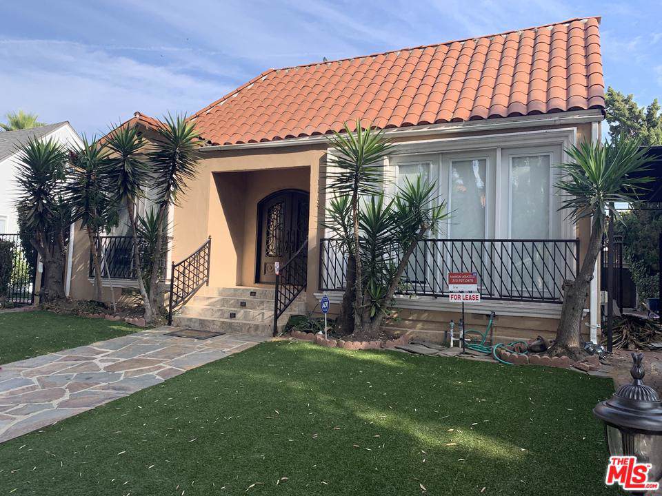 1114 La Peer Drive - Photo 1