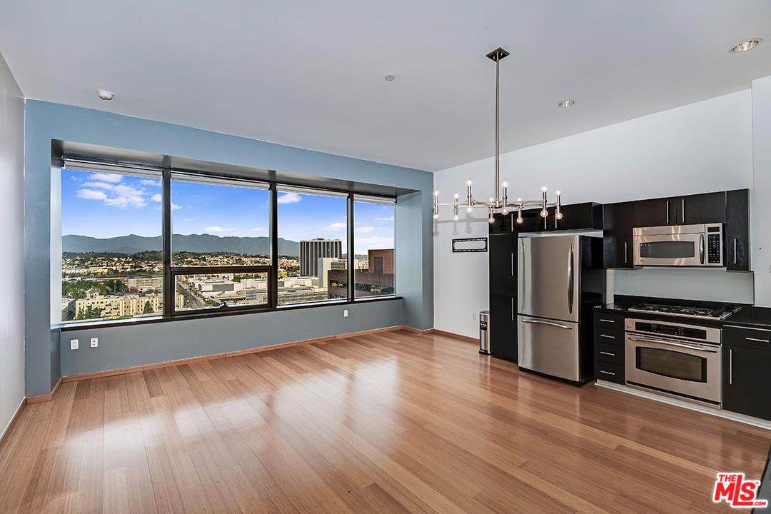 1100 Wilshire - Photo 1