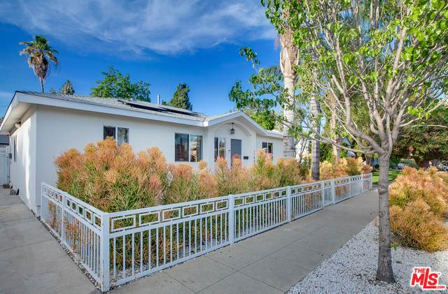 11465 Cumpston St - Photo 1