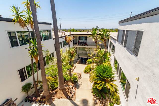 3442 Centinela Ave - Photo 1