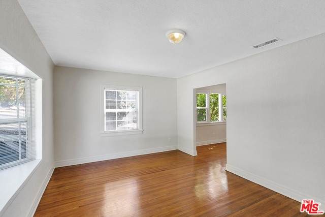 4875 La Roda Ave - Photo 1