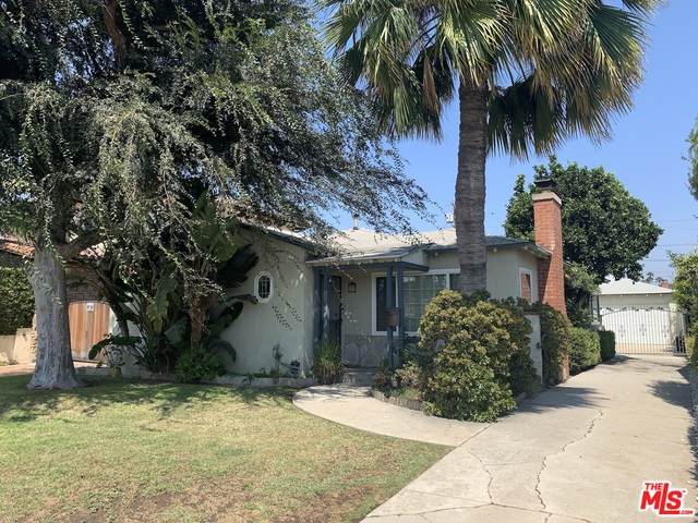 2940 Military Ave - Photo 1