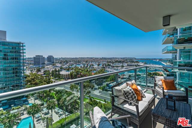 13700 Marina Pointe Dr - Photo 1