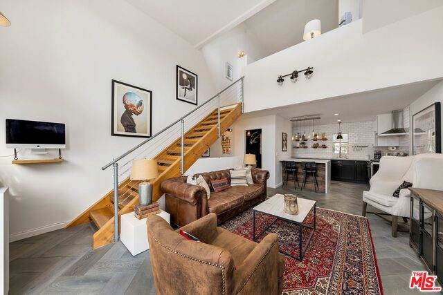 200 Pacific Ave - Photo 1